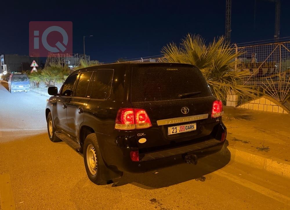 تويوتا لاندكروزر